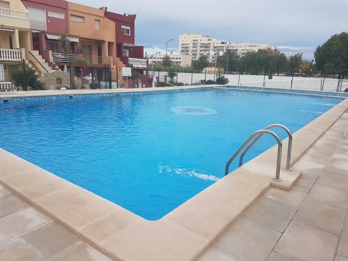 Duplex, Piscina Y Playa Villa La Pobla de Farnals Exteriör bild